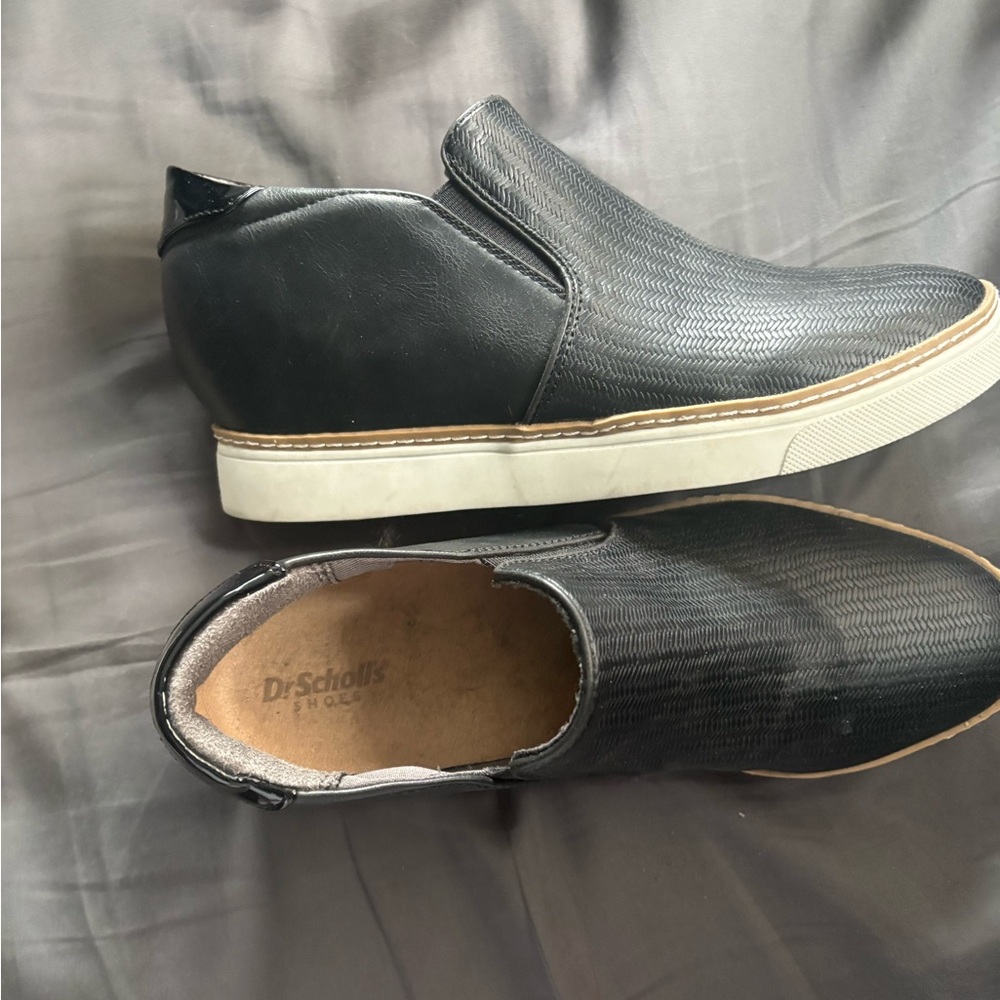Dr. Scholl's Black Slip-On booties